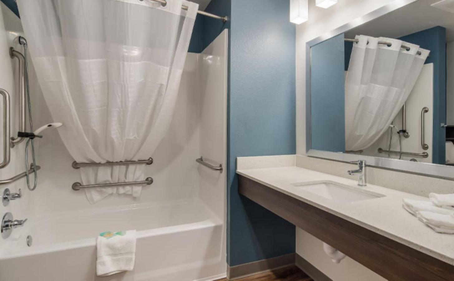 Woodspring Suites Denver Commerce City Extérieur photo